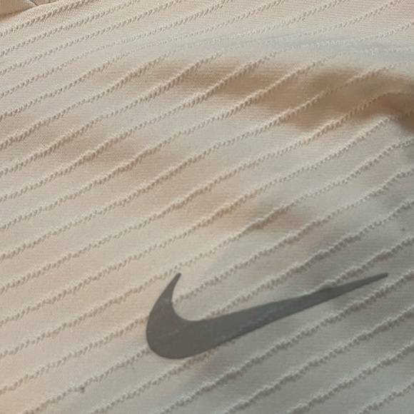 Nike Dri Fit Sphere Element Pullover Hoodie Cream Women's M [CU3381-133} - Picture 8 of 12